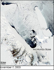 20120601-glacier Antarctica_antarctique_iceberg_b15 2.jpg